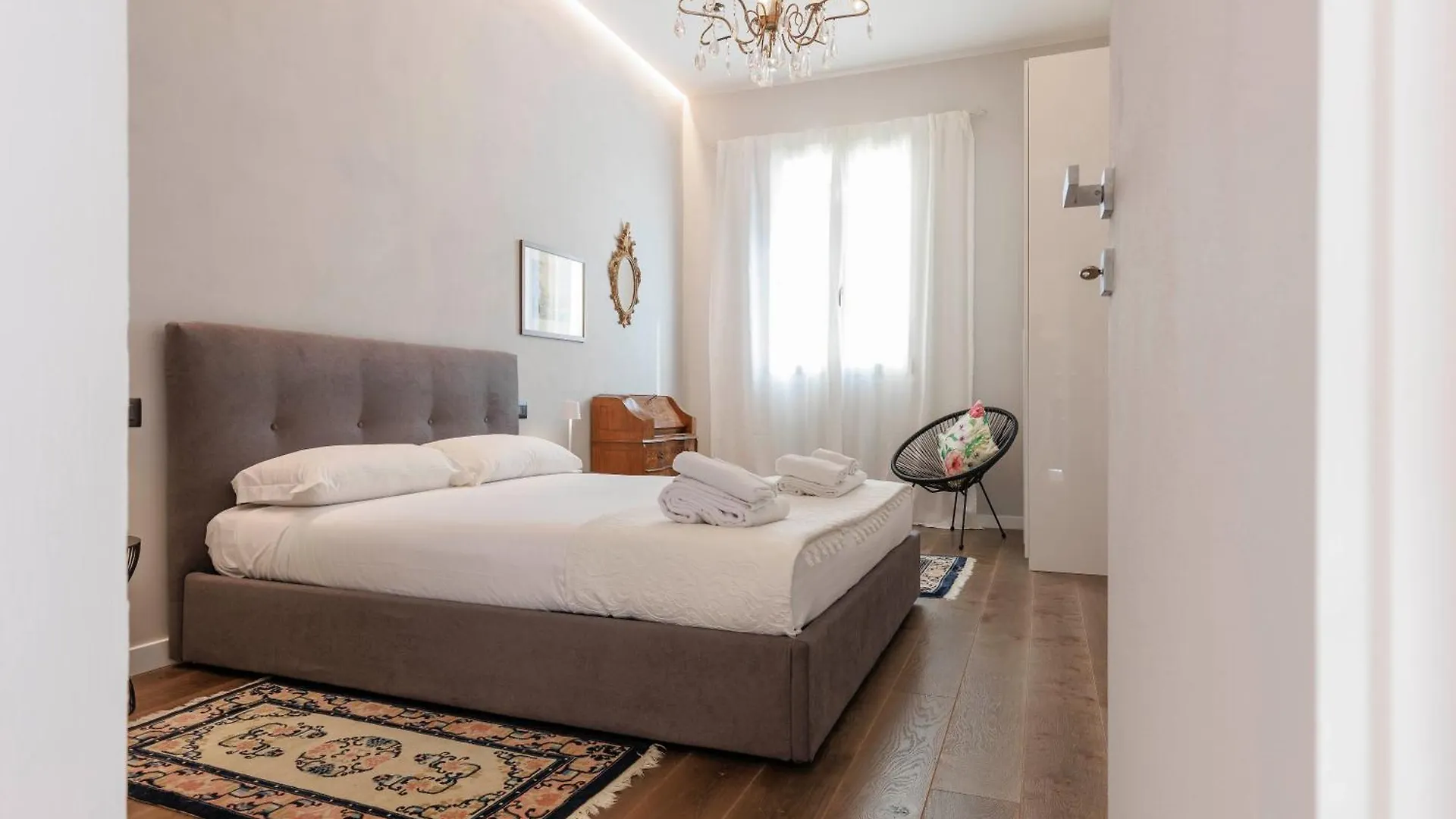 Torrigiani Charming Apartment Florence Italy